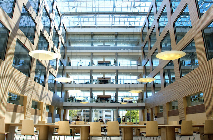 LSI atrium